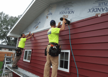 Siding Installer Job Description | Join the Mosby Team